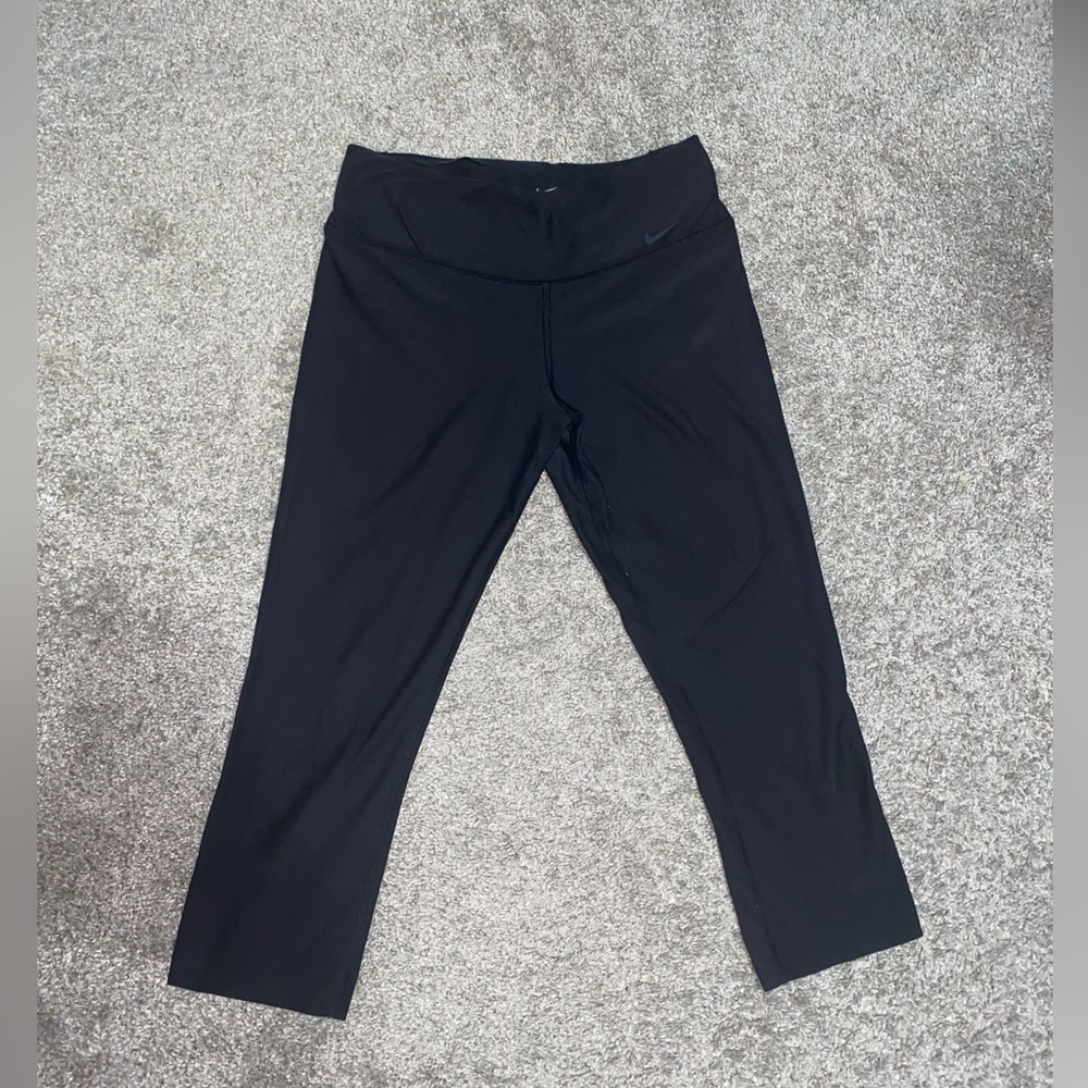 black nike leggings